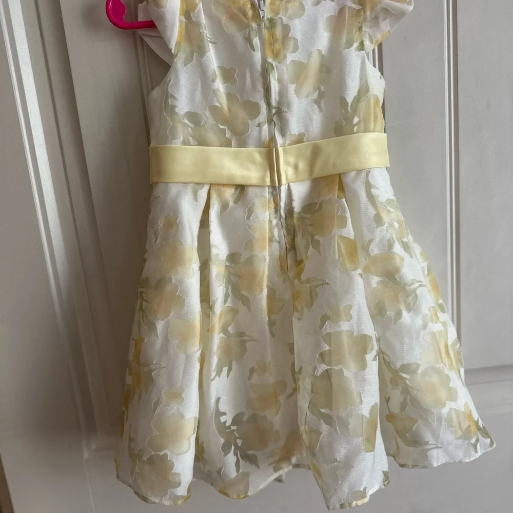 Bonnie Jean Girls White and Yellow Floral Bow Party Dress - Picture 2 of 3